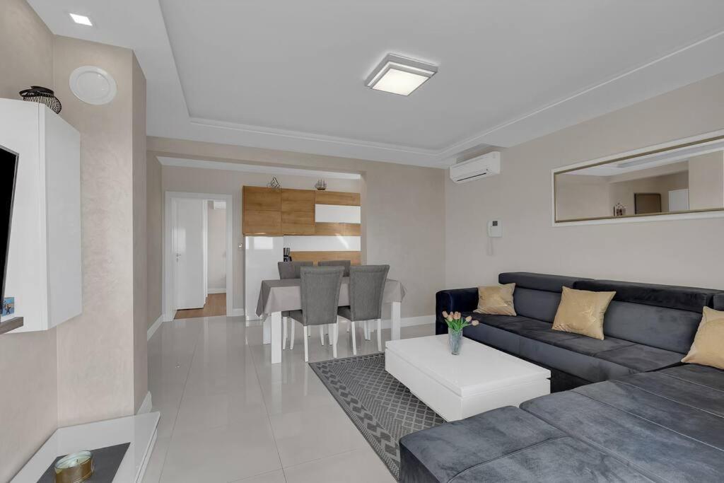 Hrvoje -nur 50m Bis Zum - Makarska Exklusiv Apartment Promajna