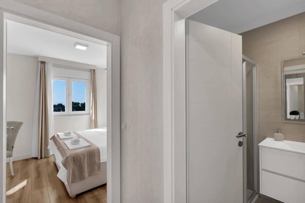 Apartment Hrvoje -nur 50m Bis Zum - Makarska Exklusiv